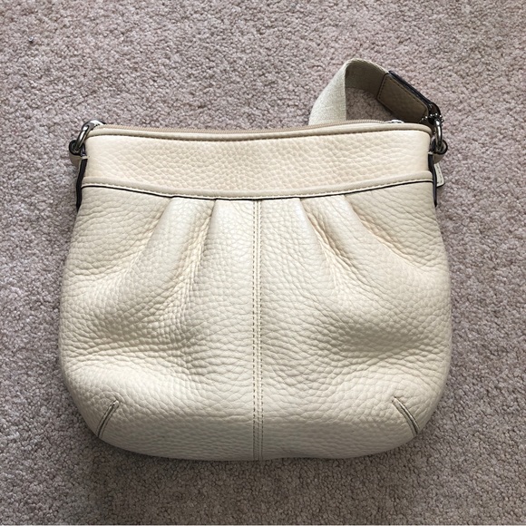 Vintage Coach Crossbody Purse - Picture 3 of 12